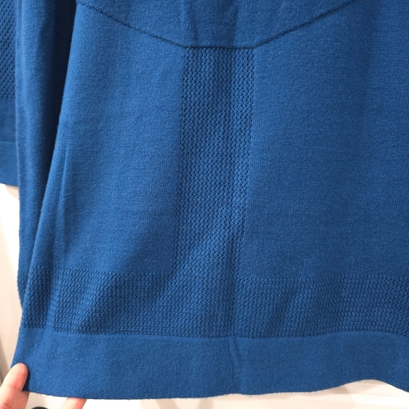 EVOLUTION BY CYRUS Teal Blue Soft Knit Sweater, Viscose Blend, Open Knit Details - Picture 10 of 14